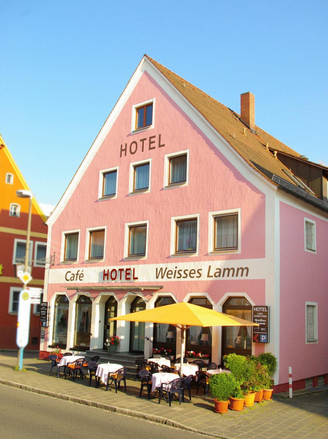 Hotel Weisses Lamm Allersberg Exteriör bild